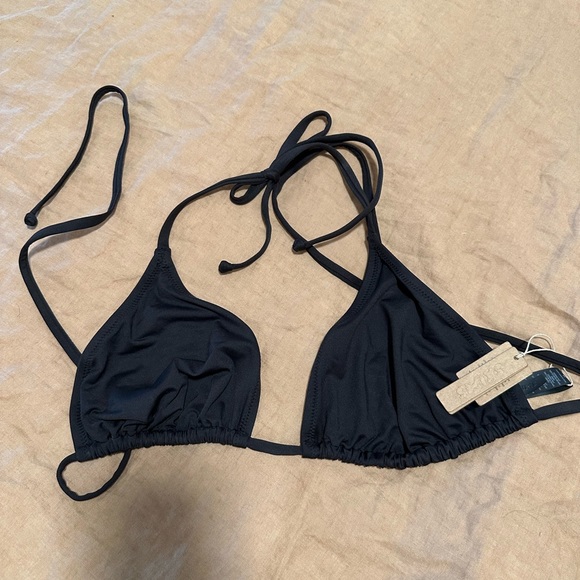 Skims Swim Triangle Top BNWT - Picture 3 of 3